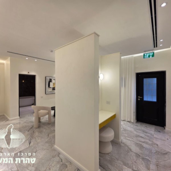 gallery picture